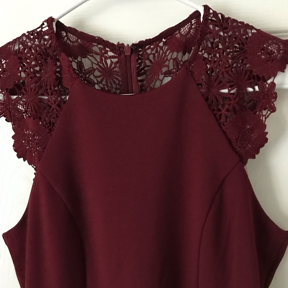 Lulus Burgundy Size Small Sleeveless Dress - Picture 3 of 6